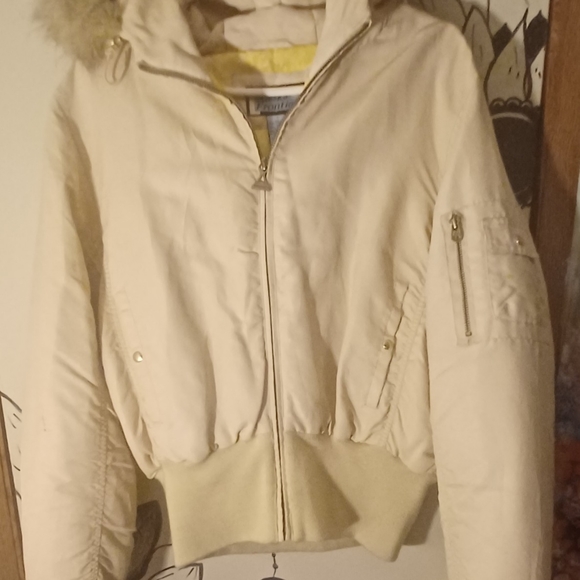 Alaska Frontier Jackets & Coats Alaska Frontier Barely Worn